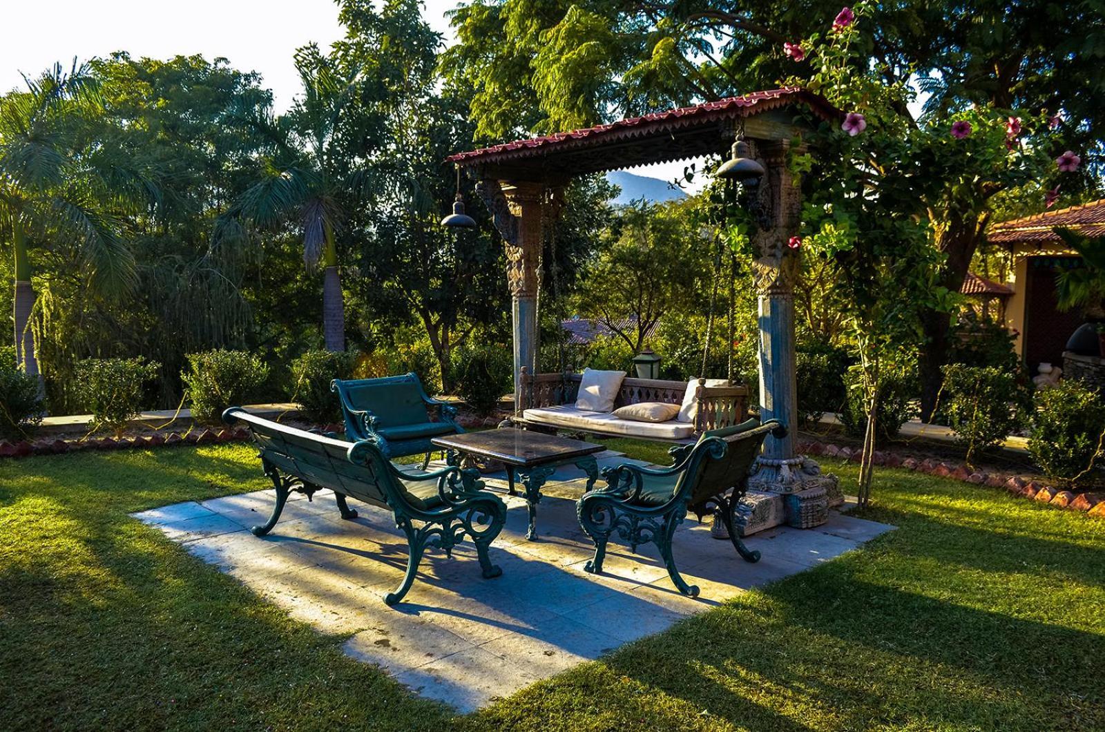 The Royal Retreat Resort & Spa Udaipur Exterior foto